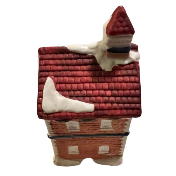 Wonderful Miniature 5"  Illuminated Porcelain  FIRE HOUSE Hand Painted Studio 5 - Picture 4 of 9